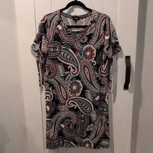 Tacera Size Medium Paisley Shift Dress Short Sleeve Multicolor
